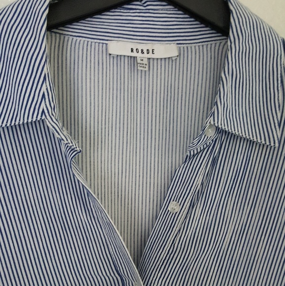 $30⬇️ RO& DE striped button down shirt - Picture 2 of 5